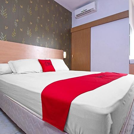 Reddoorz Syariah Near Btc Fashion Mall Bandung Exteriör bild