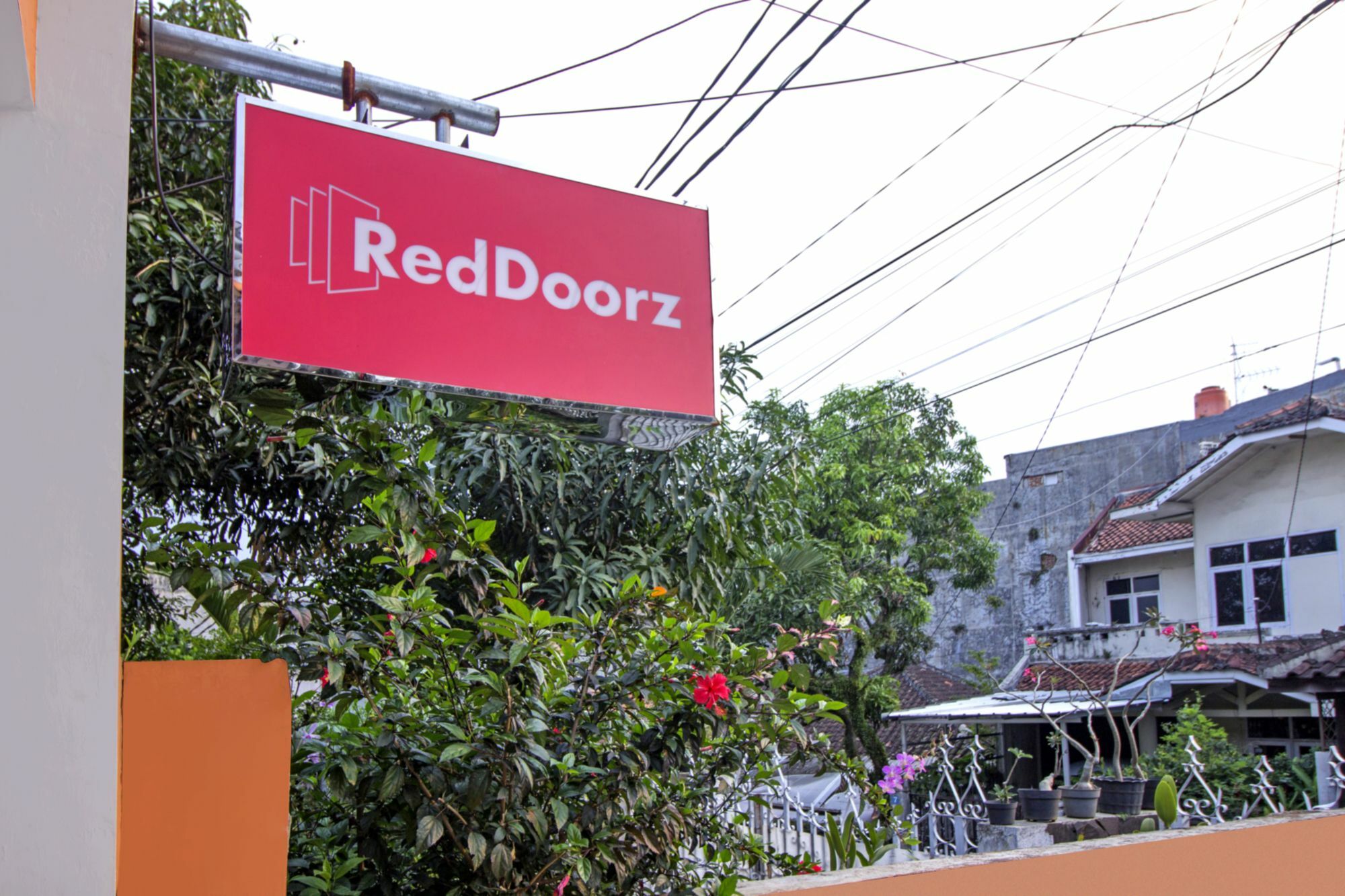 Reddoorz Syariah Near Btc Fashion Mall Bandung Exteriör bild