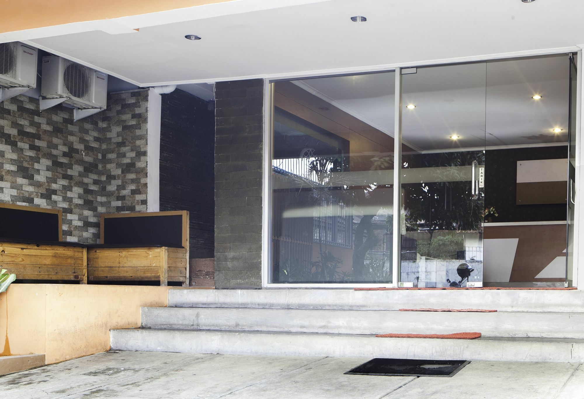 Reddoorz Syariah Near Btc Fashion Mall Bandung Exteriör bild